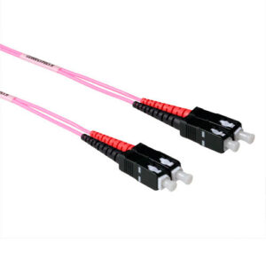 Cable de fibra óptica 50/125 OM4 Multimodo Dúplex LSZH Conector SC - 1.5m
