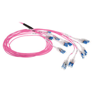 Cable de fibra óptica 50/125 OM4 Multimodo Polarity Twist 24F Conector LC - 100m