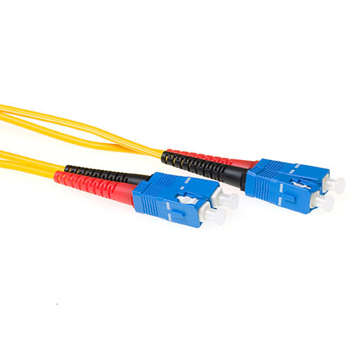 Cable de fibra óptica 9/125 OS2 Monomodo Dúplex LSZH Conector Corto SC - 10m