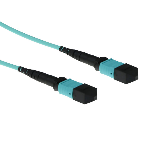 Cable de fibra óptica Multimodo 50/125 OM3 polaridad B Conector hembra MTP - 20m